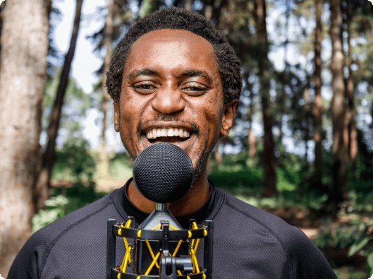 Johnson Duro - Recording a voice over in nature